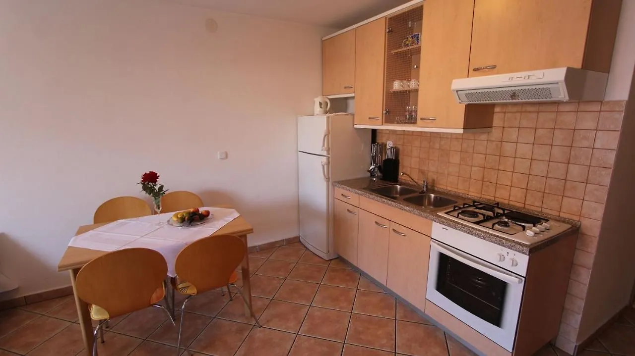 Pensión Apartments Grahovac Malinska