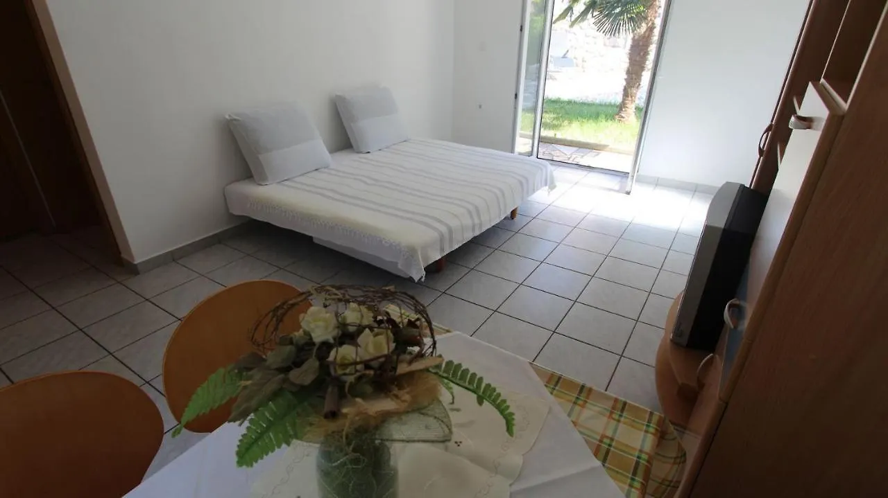 Apartments Grahovac Malinska Croacia