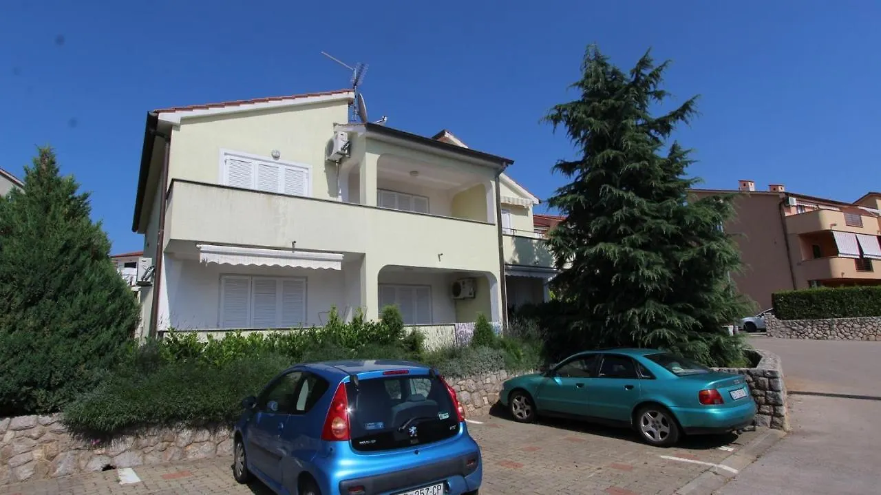 Apartments Grahovac Malinska