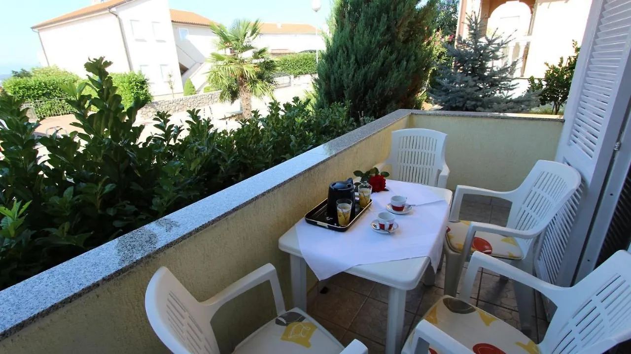 Pensión Apartments Grahovac Malinska